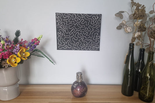 Silver Synapse – Tactile Metallic Flow on Obsidian Canvas